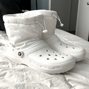 Classic Lined Neo Puff Boot Crocs